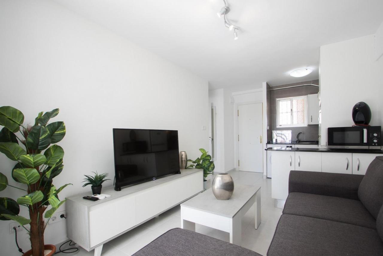 Apartment Near Beach - Niza 2B ベニドルム エクステリア 写真