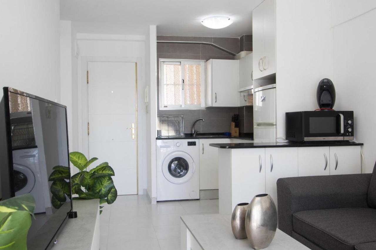 Apartment Near Beach - Niza 2B ベニドルム エクステリア 写真